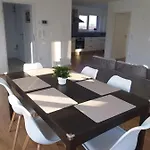 Neubau Mit Terasse, Privater Eingang,parkplatz,kueche דירה Fürth